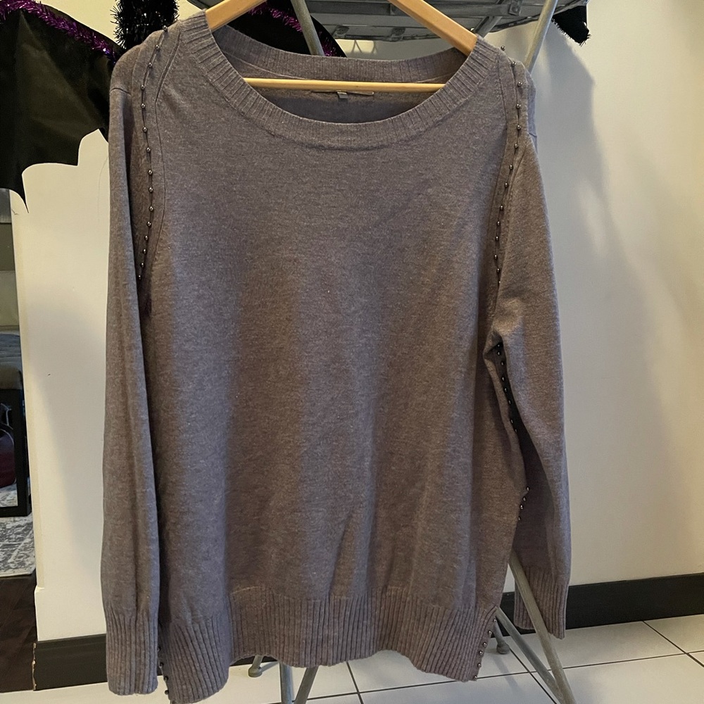 La Fee Maraboutee size medium sweater